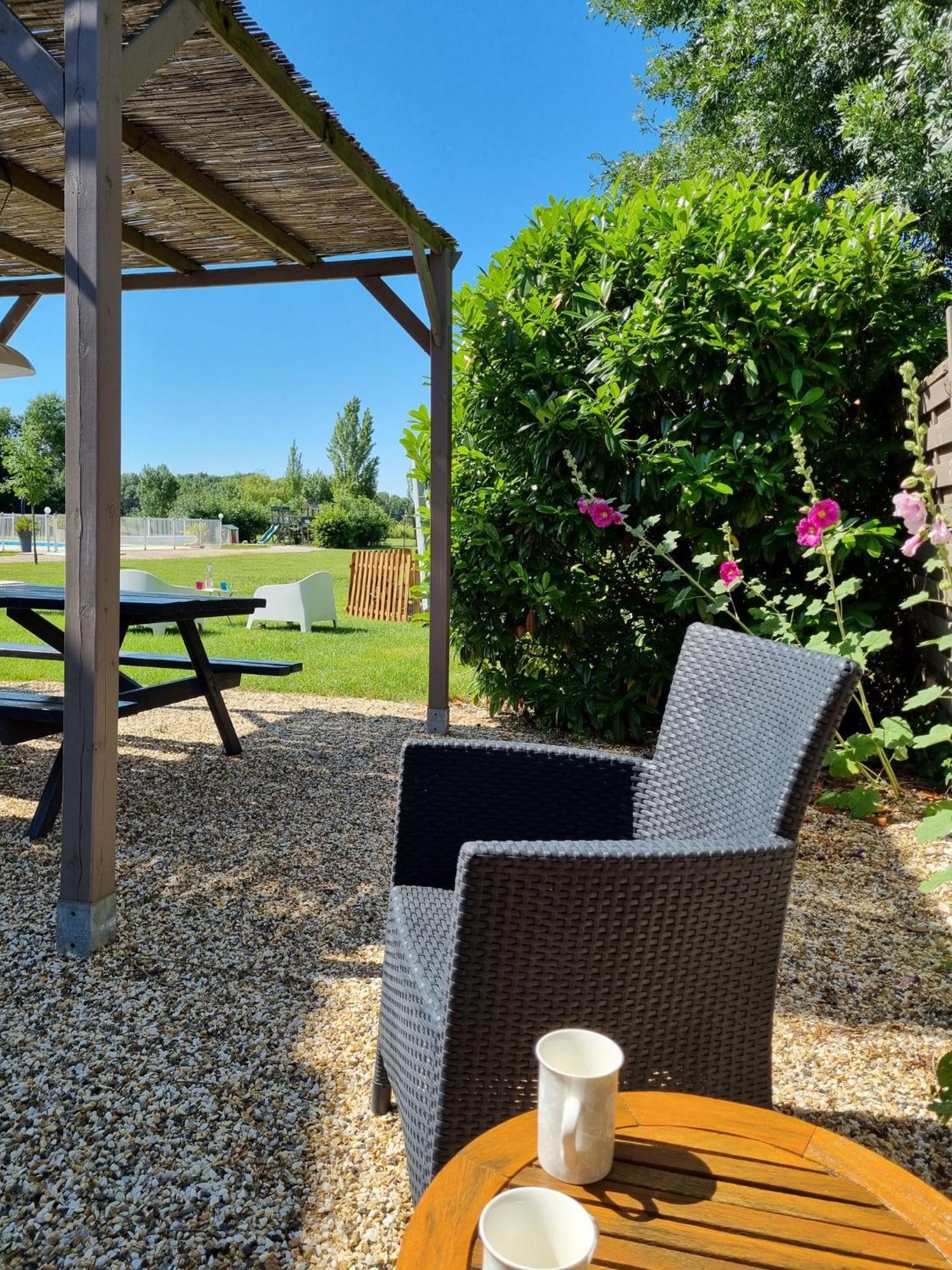 Gites De Cognac Bréville Eksteriør bilde